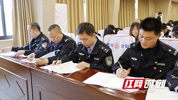 深化认知 蒸湘公安开展扫黑除恶知识竞赛