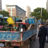 天心区青园街道开展节前市容环境卫生联合整治