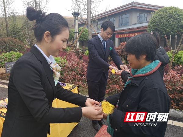 邵东: 文明祭扫打造绿色清明 殡葬惠民倡节地生态新风