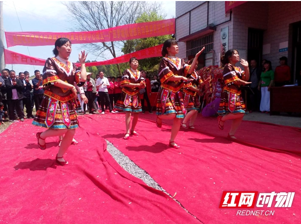 武冈市仫佬族文化传承与保护中心揭牌成立