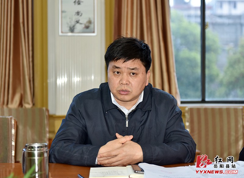 曾平原调度突出环境问题整治工作