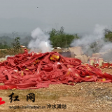 冷水滩： 5家非法烟花爆竹商铺被查处 集中销毁300余件