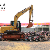 新田县集中销毁873辆报废机动车