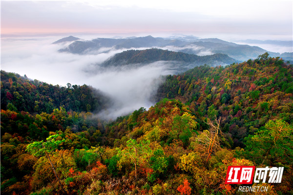 穿岩山秋景wps图片_副本.jpg