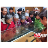 认清“邪恶之花” 打赢扫黑除恶人民战争