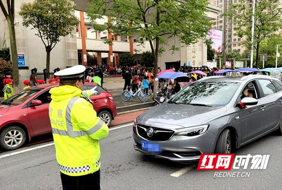 cab35e7e-be51-4628-8cda-8015884da0a3.marked.jpg