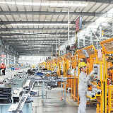 胡忠雄主持召开市政府常务会议 研究三大攻坚战和民生实事等12个议题