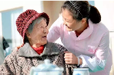 国务院办公厅印发《关于推进养老服务发展的意见》