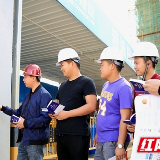 新田“扫黑除恶”宣传进项目工地
