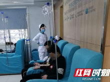 长期喝碳酸饮料致小伙中风