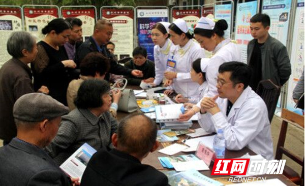 永州市中医院开展“世界420痛风日”义诊活动