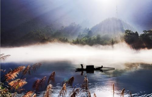 国网资兴市供电公司：东江湖腹里的电力瑰宝