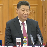 习近平会见乌兹别克斯坦总统