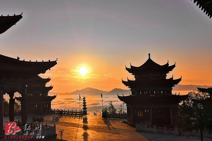 美呆了!靖州飞山景区云海升腾若仙境