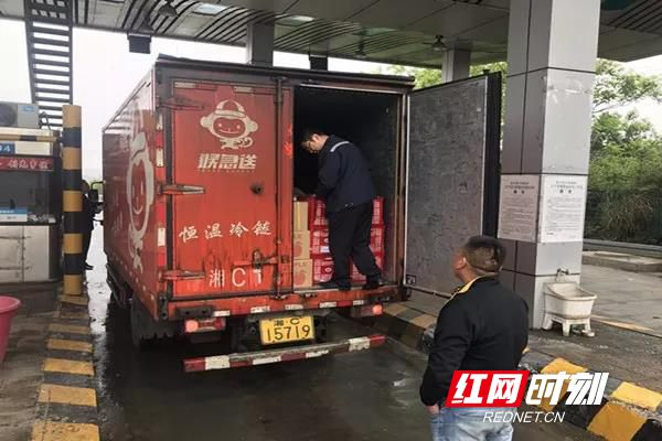 “绿通”司机企图蒙混过关  却难逃“铁证如山”