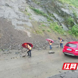 益阳公路系统积极应对降水天气确保公路安全畅通