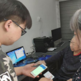 “有困难，找社工“ 小小工作站承载大情怀