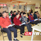 环保生活进社区 垃圾分类志愿先行