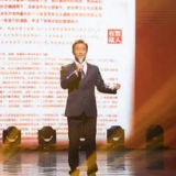 昨晚,他们的故事让全场爆哭!网友刷屏了