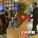 面对面入户宣传 手把手传授消防技能