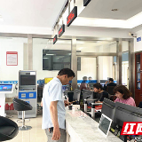 便民服务事项就近办 居民不出社区轻松办