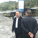舒畅调度龙潭镇耕地占补平衡工作
