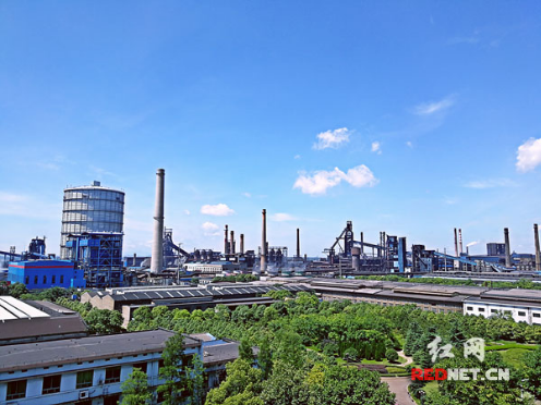 工人日报：湘钢车间里建起“能量补给站”