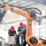 打造“长沙品牌” 推进产业高质量发展