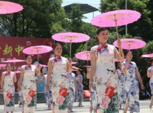 “妈妈，您辛苦了！”湖南各地弘扬孝道感恩母亲