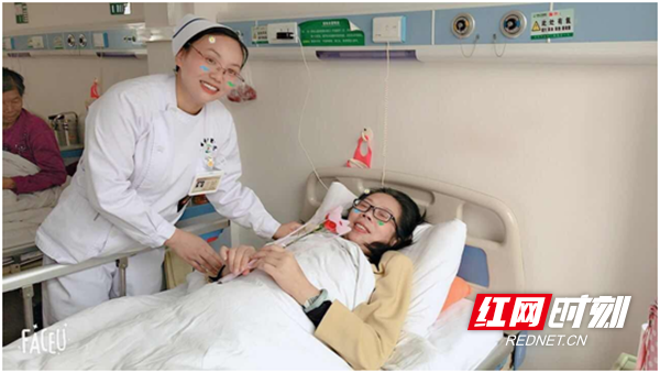 邵阳市中医医院：当护士节邂逅母亲节 我们用鲜花温暖你