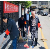 小区里闲不住的“70、80后”