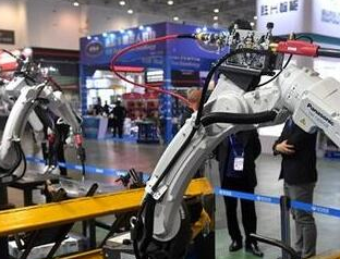 国家统计局：4月份规模以上工业增加值增长5.4%