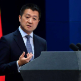 外交部：即使美方威胁加征关税，外商投资依然看好中国