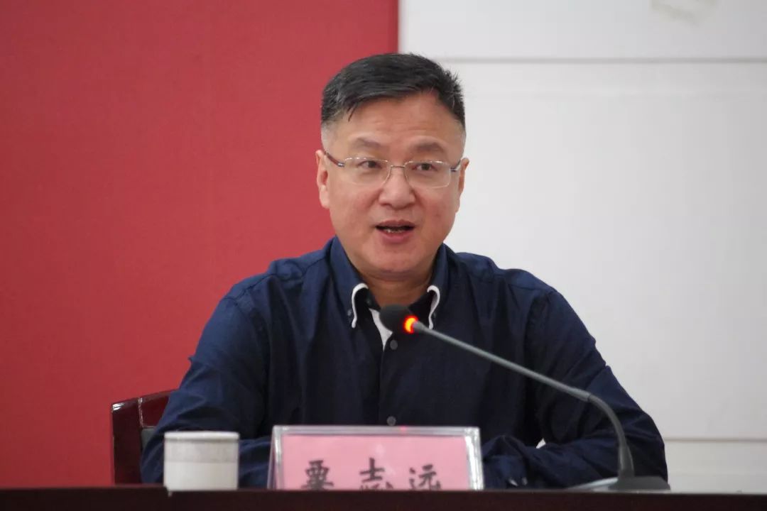 粟志远指出,此次专项驻点监督,聚焦坚持和加强党的全面领导,新时代党