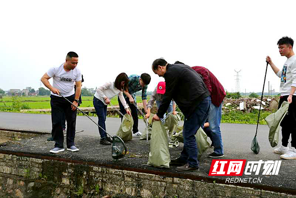 湘潭市政集团以党建为引领全力攻坚黑臭水体治理工作