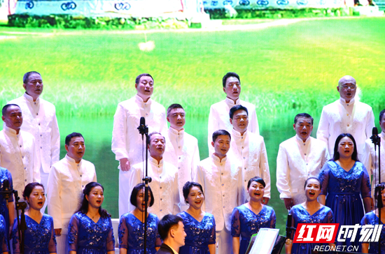 张家界市永定区天门飞歌合唱团成立