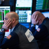 综述:国际贸易条件恶化致美股本周收跌