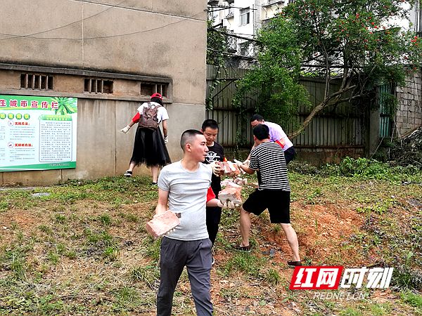 4eaed9acdaf82042a24f031e9b4fa31.jpg 4eaed9acdaf82042a24f031e9b4fa31.jpg