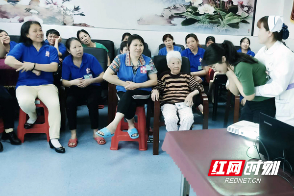 6b5035f8e1920c44683b3e7cba273ed副本.jpg