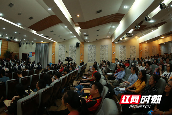 5ed2a359-e438-4db4-bd53-664cc4bb4d49.jpg