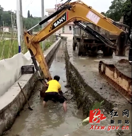 新圩镇磻溪头村：多措并举推进农村环境卫生整治工作