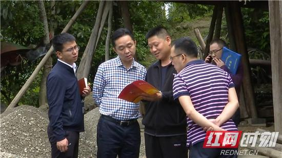 刘卫兵：全力推进脱贫攻坚排查整改清零行动