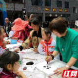迎六一 吉首寨阳小学红歌唱响爱国情