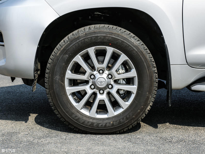 一汽丰田2018款普拉多