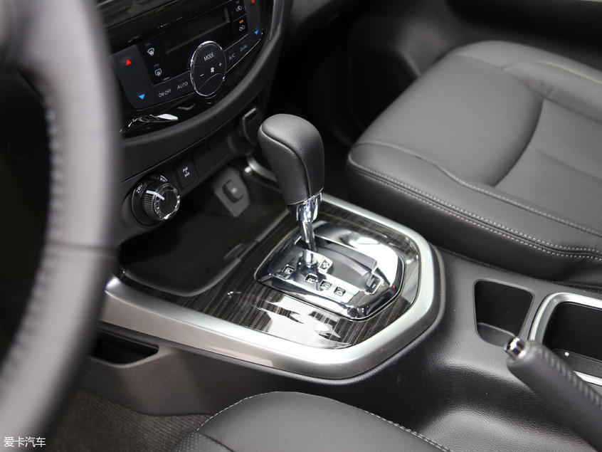 郑州日产2018款途达