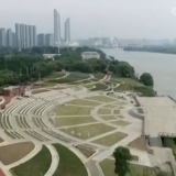 【美丽中国·我的家】江苏南京：滨江风光带 从乱江滩到绿丝带