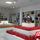 泸溪：“酒鬼”找酒瓶 鑫隆助兴村