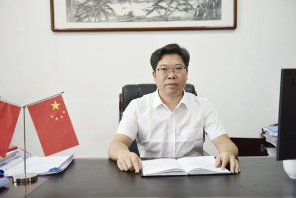 邵阳市委常委,市纪委书记,市监委主任曾市南接受省扶贫领域腐败和作风