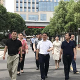 @芙蓉3301名考生，你只管奋笔疾书，我负责保驾护航