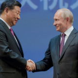 习近平和俄罗斯总统普京共同出席中俄建交70周年纪念大会并观看文艺演出